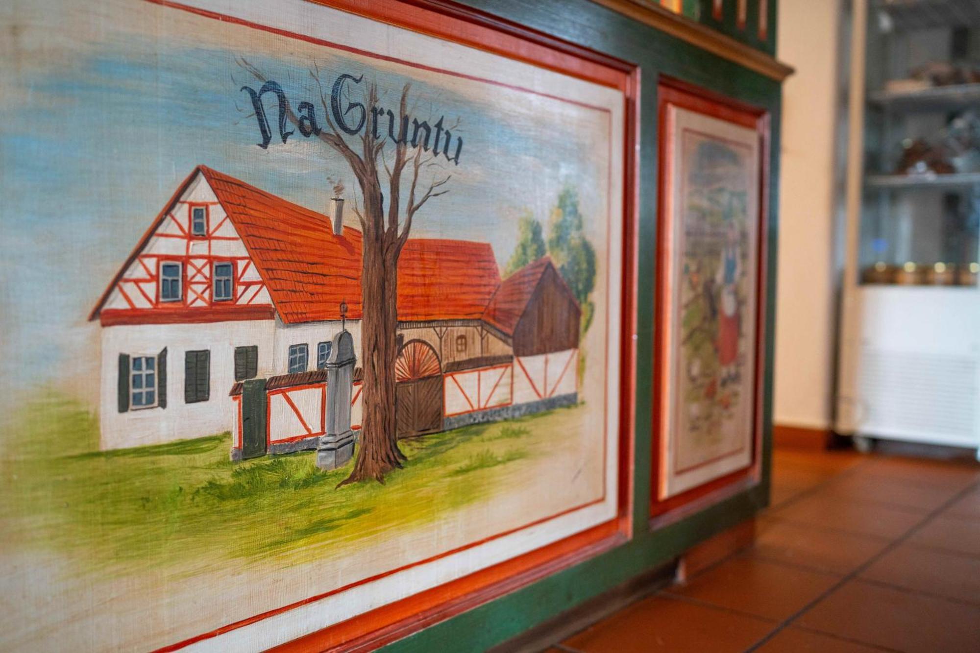 Penzion Na Gruntu Lipna Ngoại thất bức ảnh